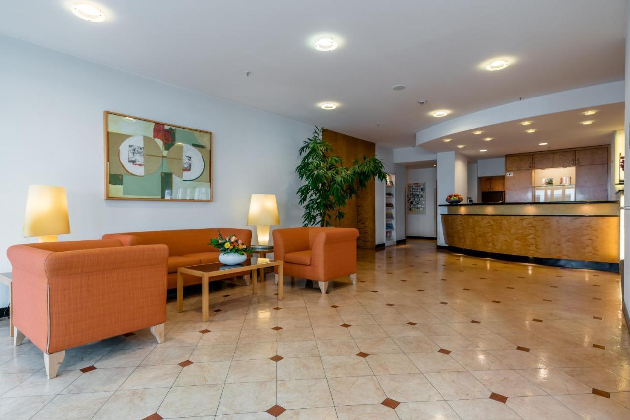 Schlosspark Hotel Берлин Екстериор снимка