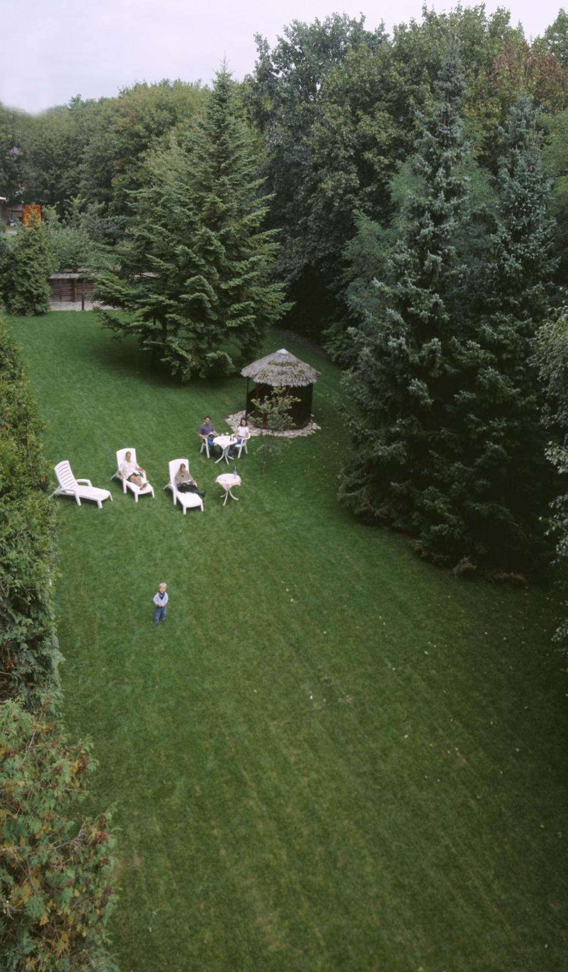 Schlosspark Hotel Берлин Екстериор снимка